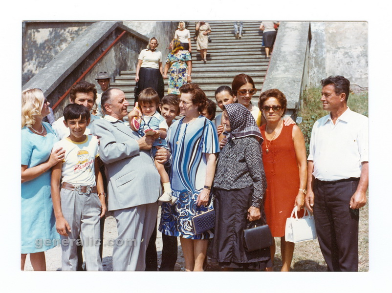 19740815 Molve fair (3), Ivan Generalic, Anka, Terezija and Goran, 1974