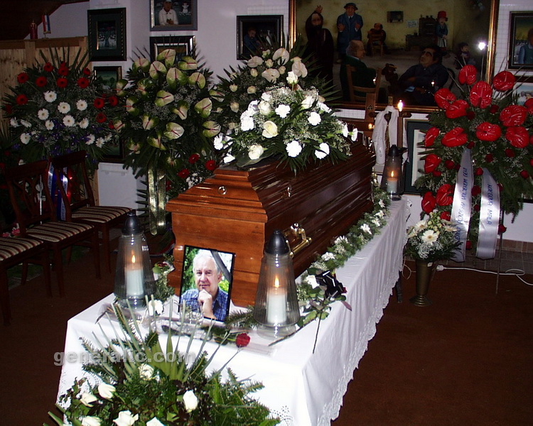 20041225 Josip Generalic funeral, Hlebine 2004 (19)