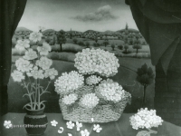 Ivan Generalic, 1966, Cvijece u prozoru (Flowers in a window), ulje na staklu (oil on glass)